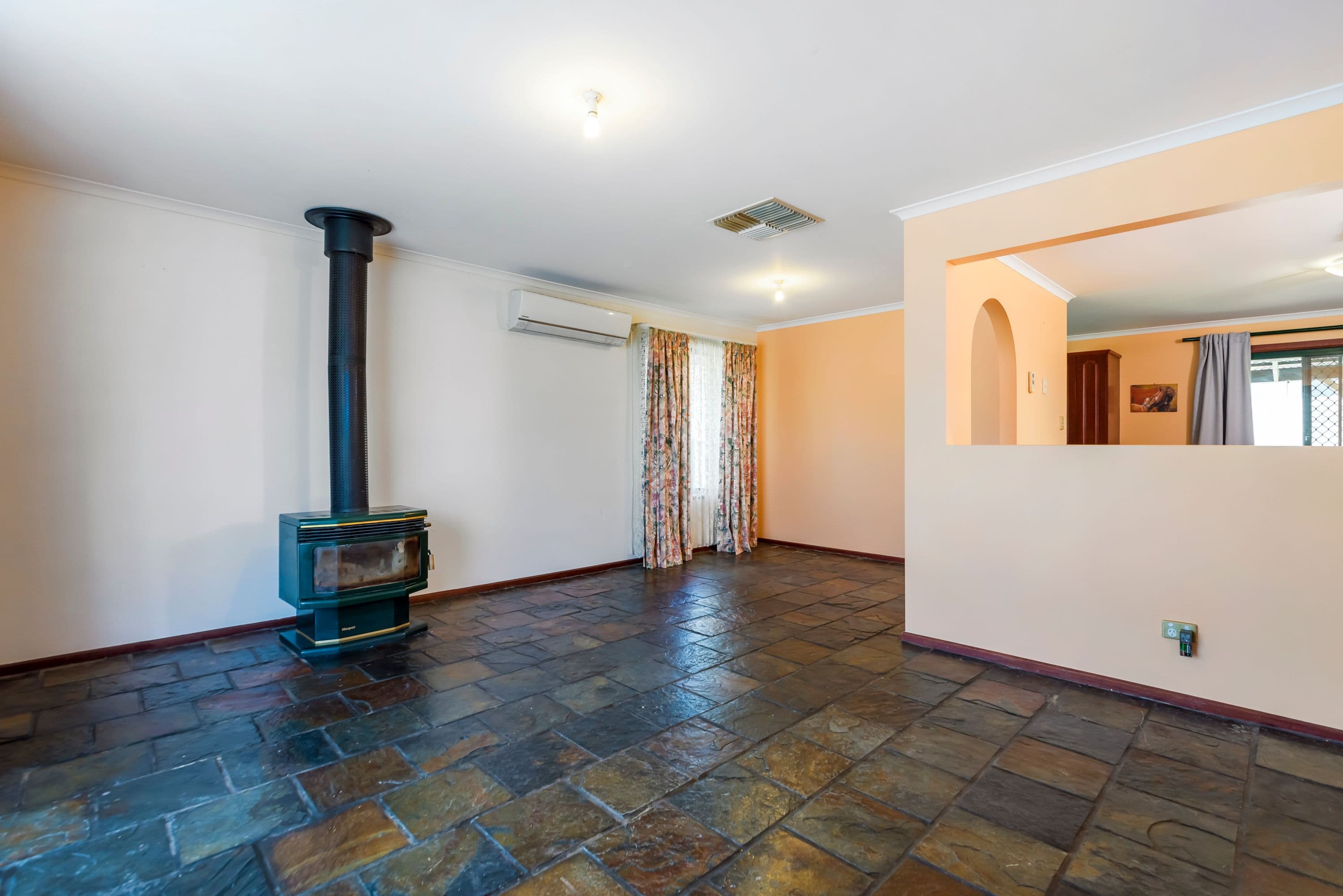 5 Noble Crescent, Two Wells SA 5501, Two Wells - Thumbnail 6