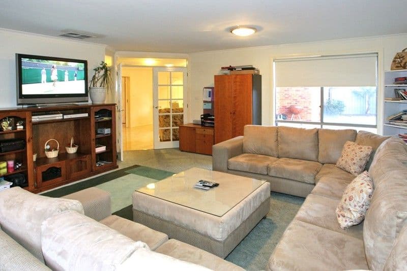 93 Glastonbury Circuit, POINT COOK VIC 3030, Point Cook - Thumbnail 5