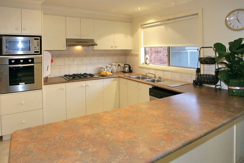 93 Glastonbury Circuit, POINT COOK VIC 3030, Point Cook - Thumbnail 6