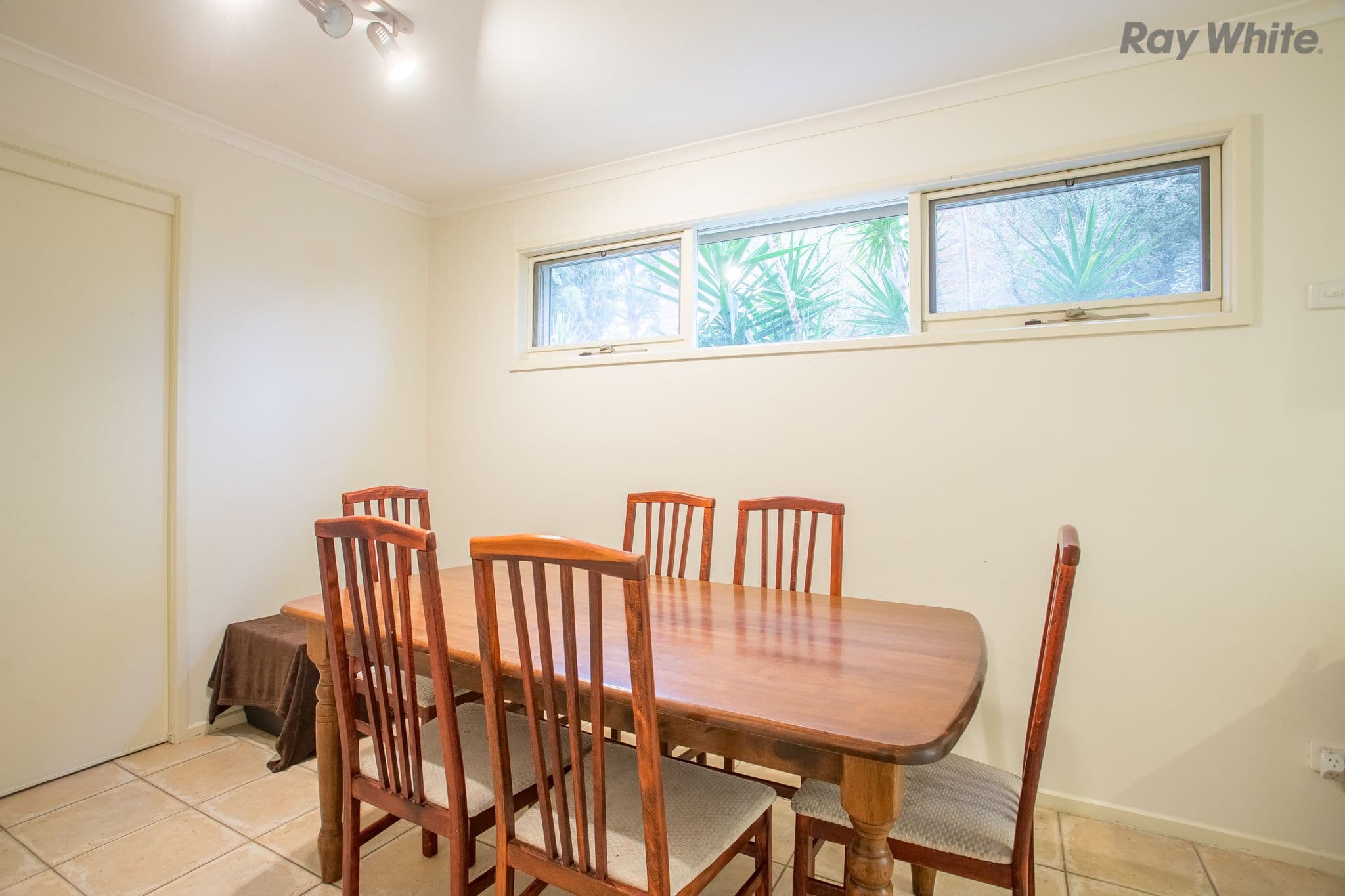 16 Shoppers Lane, Taylors Lakes VIC 3038, Taylors Lakes - Thumbnail 3
