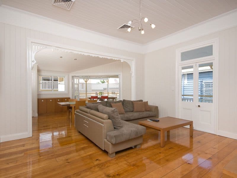925 Stanley Street East, EAST BRISBANE QLD 4169, East Brisbane - Thumbnail 2