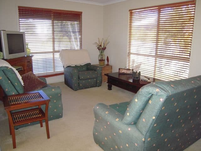 65 McLaughlin Drive, EIMEO QLD 4740, Eimeo - Thumbnail 2