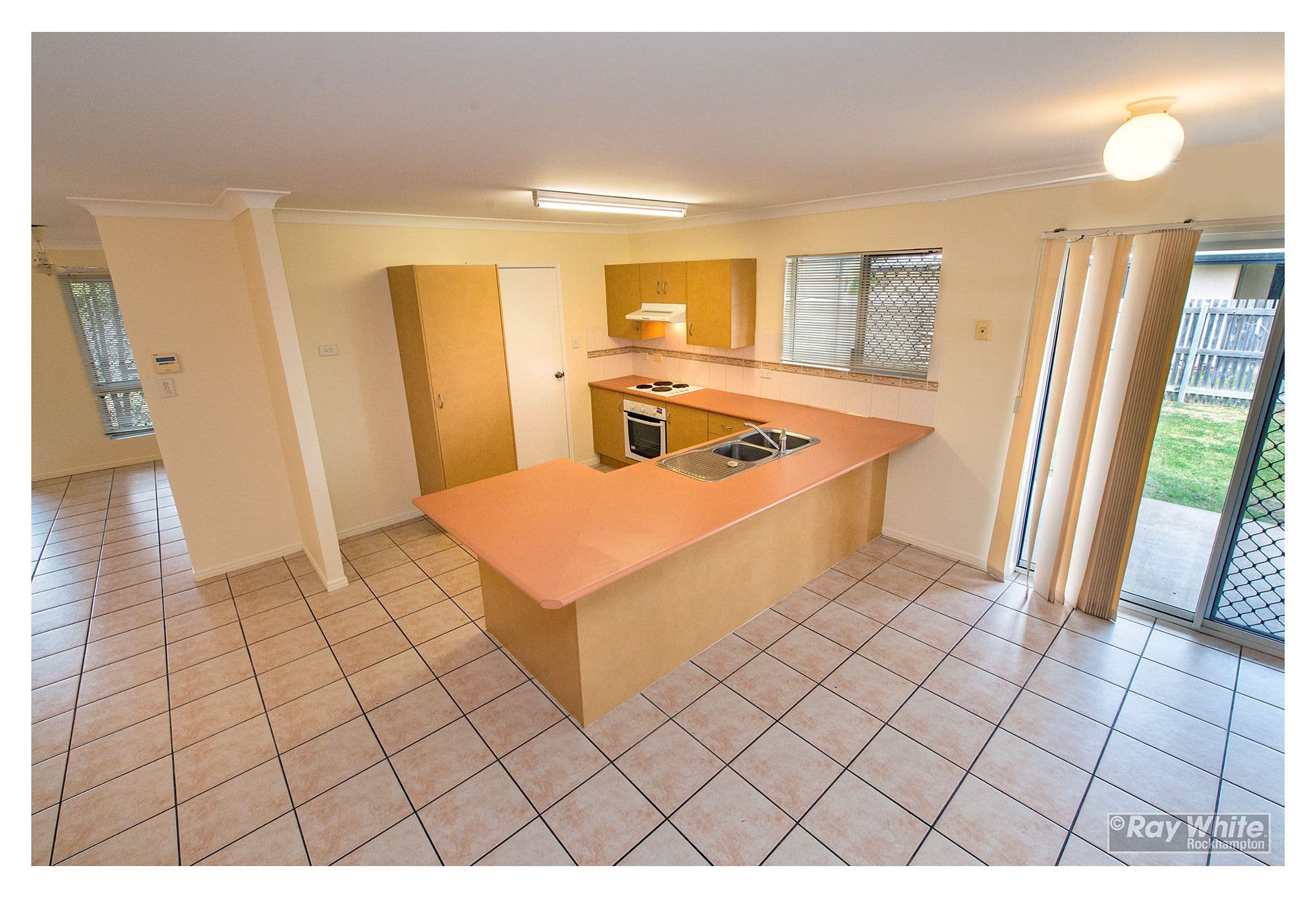 348 Powell Street, Grafton - Thumbnail 2