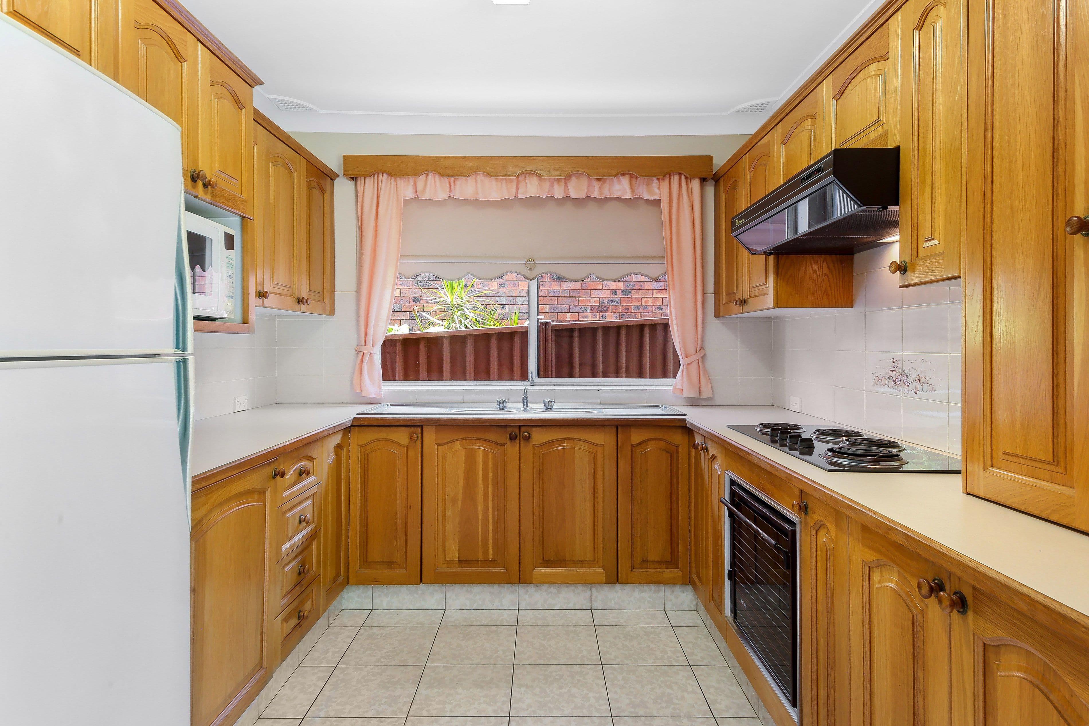 107 Amaroo Avenue, Georges Hall NSW 2198, Georges Hall - Thumbnail 4