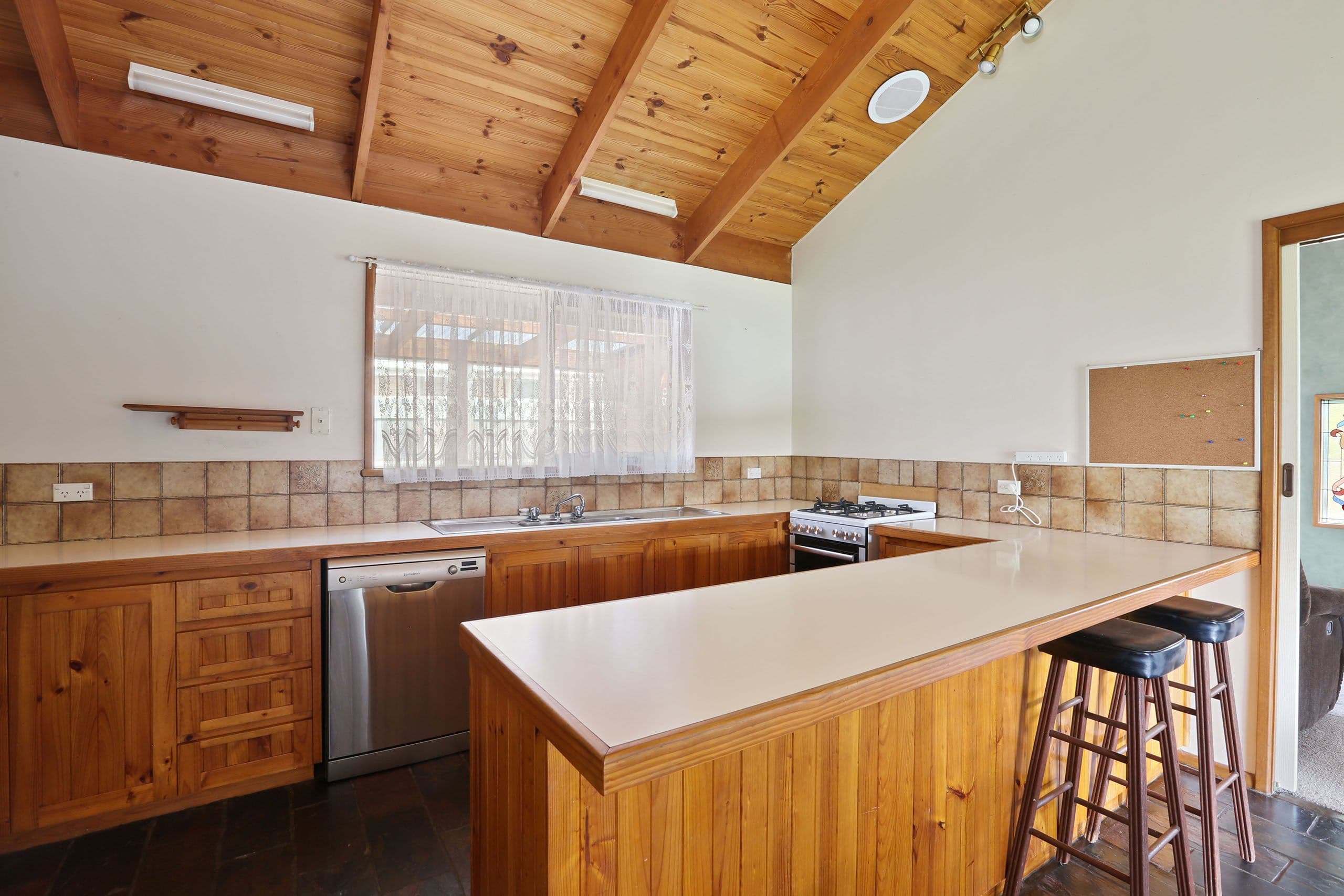 18 Gaunt Street, Lara VIC 3212, Lara - Thumbnail 4