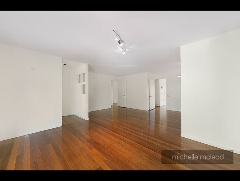 26 Aurora Crescent, Kenmore QLD 4069, Kenmore - Thumbnail 3