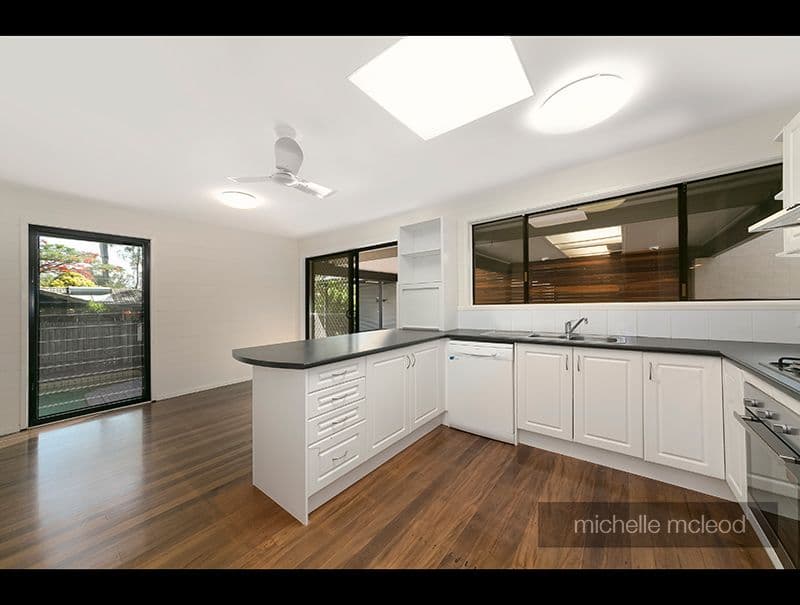 26 Aurora Crescent, Kenmore QLD 4069, Kenmore - Thumbnail 7