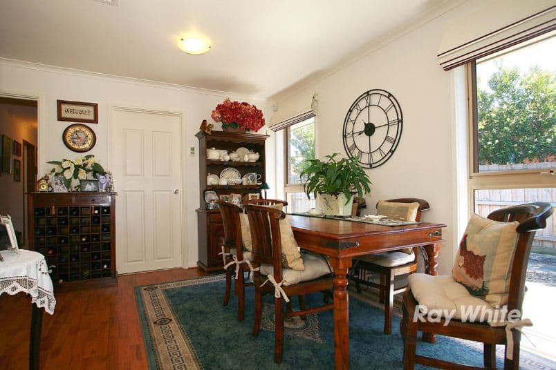 58 Coolavin Road, NOBLE PARK NORTH VIC 3174, Noble Park North - Thumbnail 4