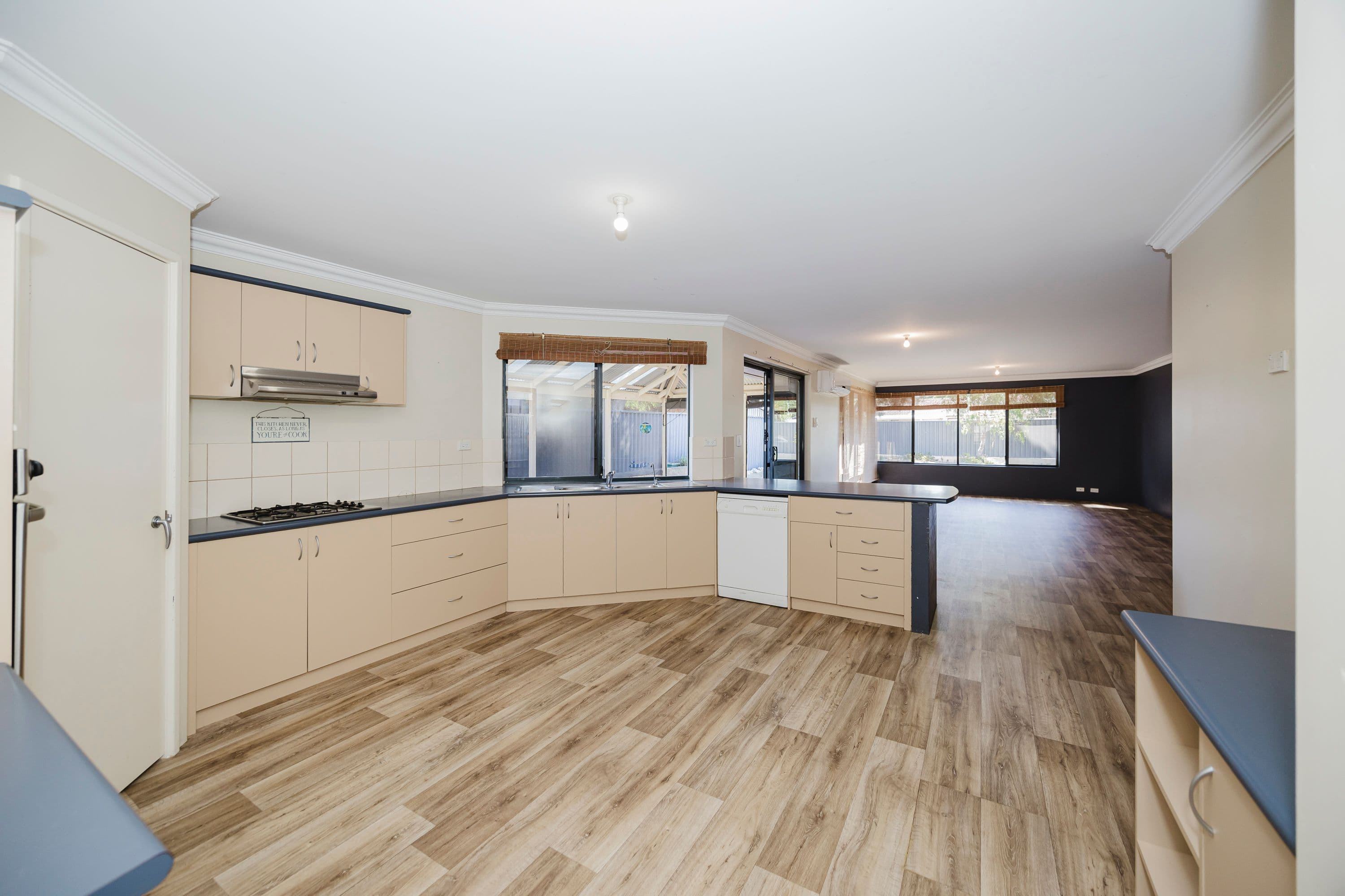 6/110 Hunter Street, Newcastle, Newcastle - Thumbnail 8