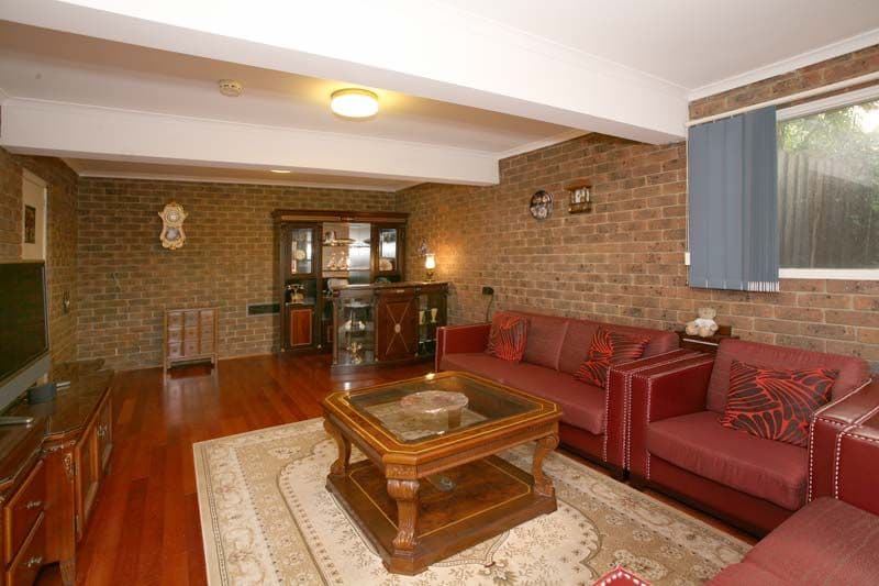 4 Heatherlea Drive, WHEELERS HILL VIC 3150, Wheelers Hill - Thumbnail 2