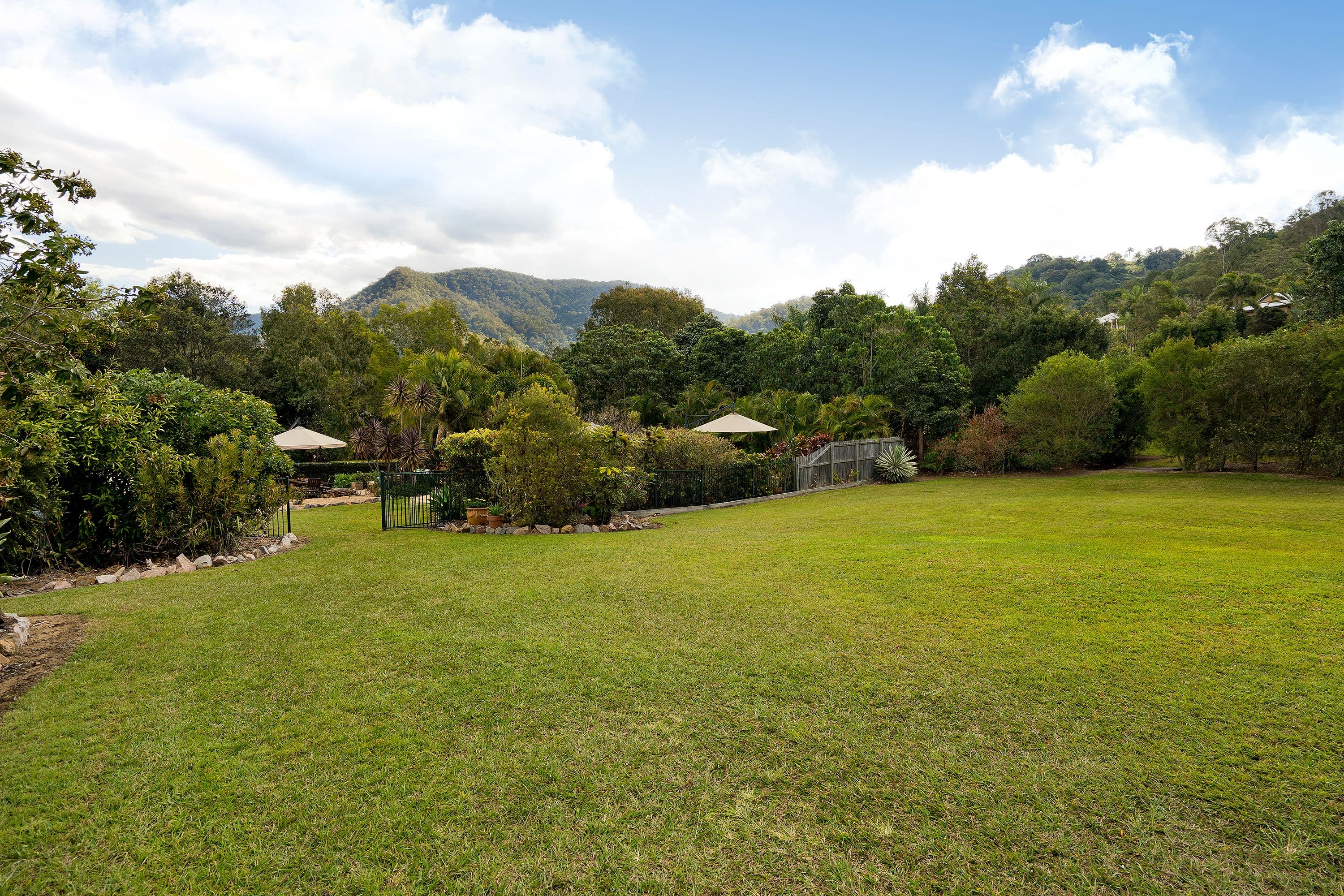 5 Primwood Court, Samford Valley QLD 4520, Samford Valley - Thumbnail 4