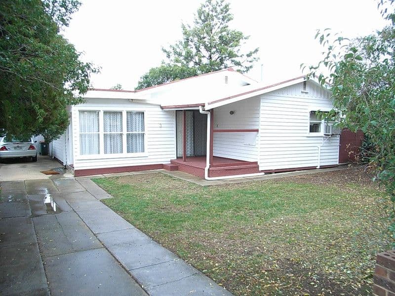 3 Poplar, ECHUCA VIC 3564, Echuca - Image 1