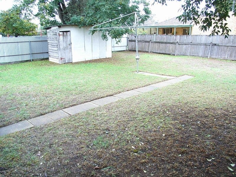 3 Poplar, ECHUCA VIC 3564, Echuca - Thumbnail 5