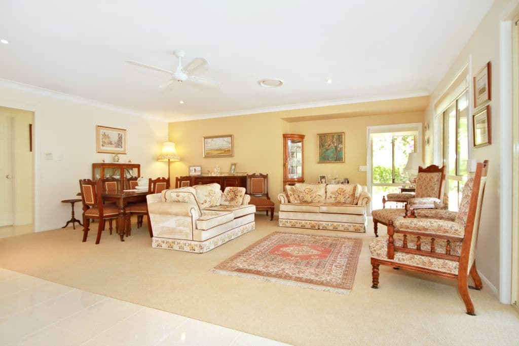 1 Carol Anne Court, BONOGIN QLD 4213, Bonogin - Thumbnail 4
