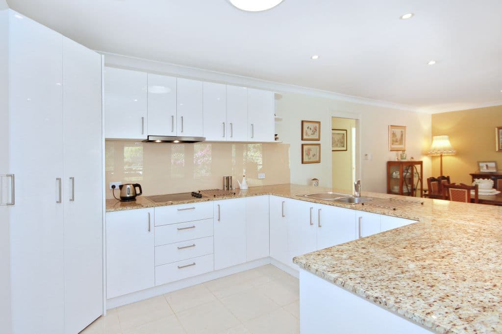 1 Carol Anne Court, BONOGIN QLD 4213, Bonogin - Thumbnail 6