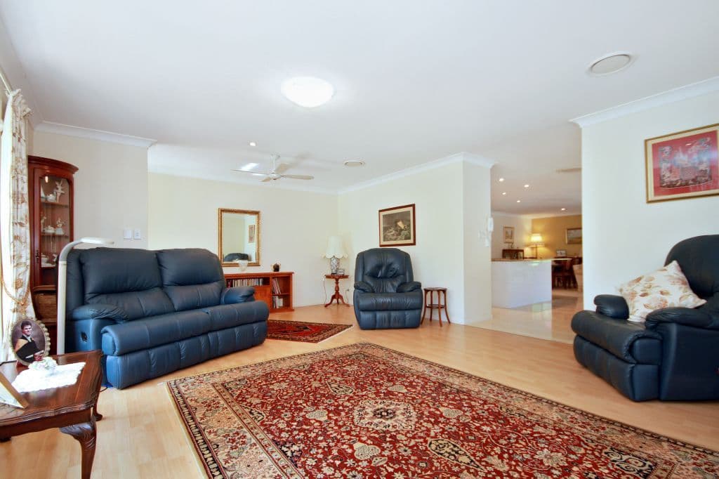 1 Carol Anne Court, BONOGIN QLD 4213, Bonogin - Thumbnail 8