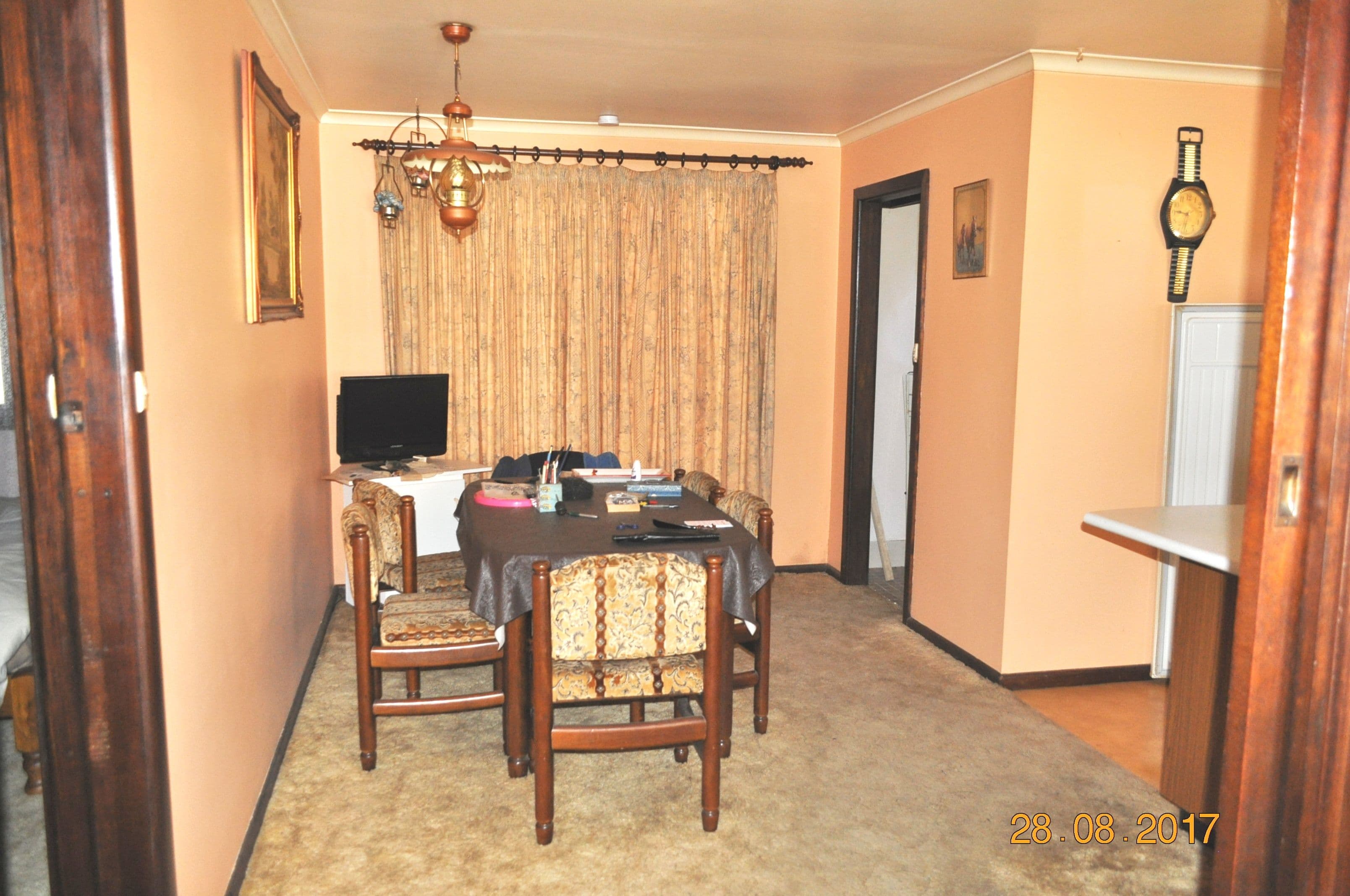10 Chamen Street, Cootamundra - Thumbnail 3