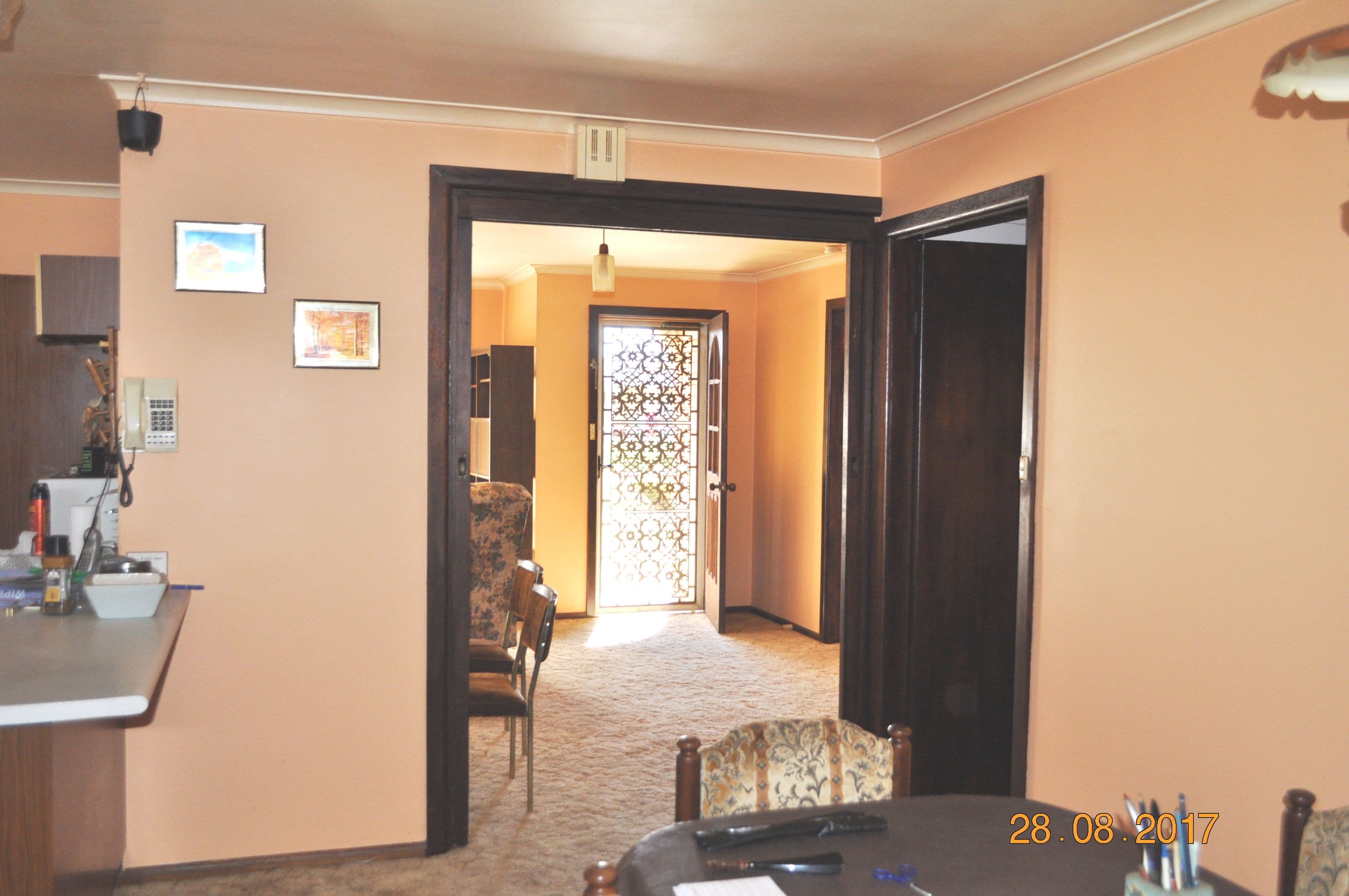 10 Chamen Street, Cootamundra - Thumbnail 7