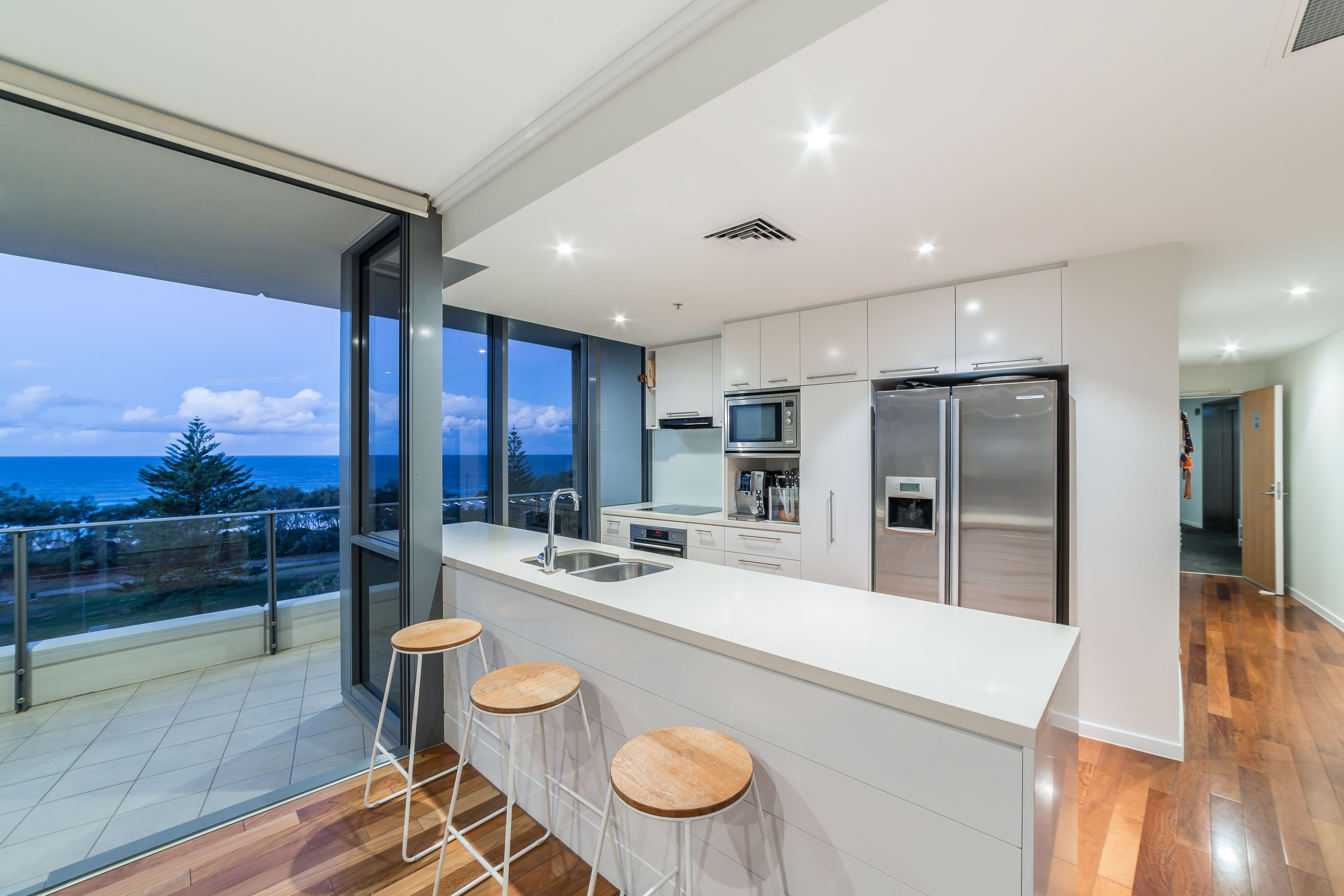 16 Verve 173 Old Burleigh Road, Broadbeach QLD 4218, Broadbeach - Thumbnail 3