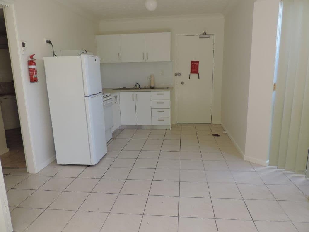 63 Queen Street, SOUTHPORT QLD 4215, Southport - Thumbnail 3