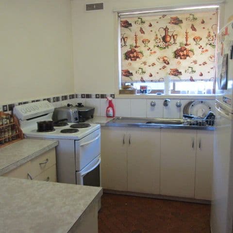 415 Tarakan Avenue, Lavington NSW 2641, Lavington - Thumbnail 2