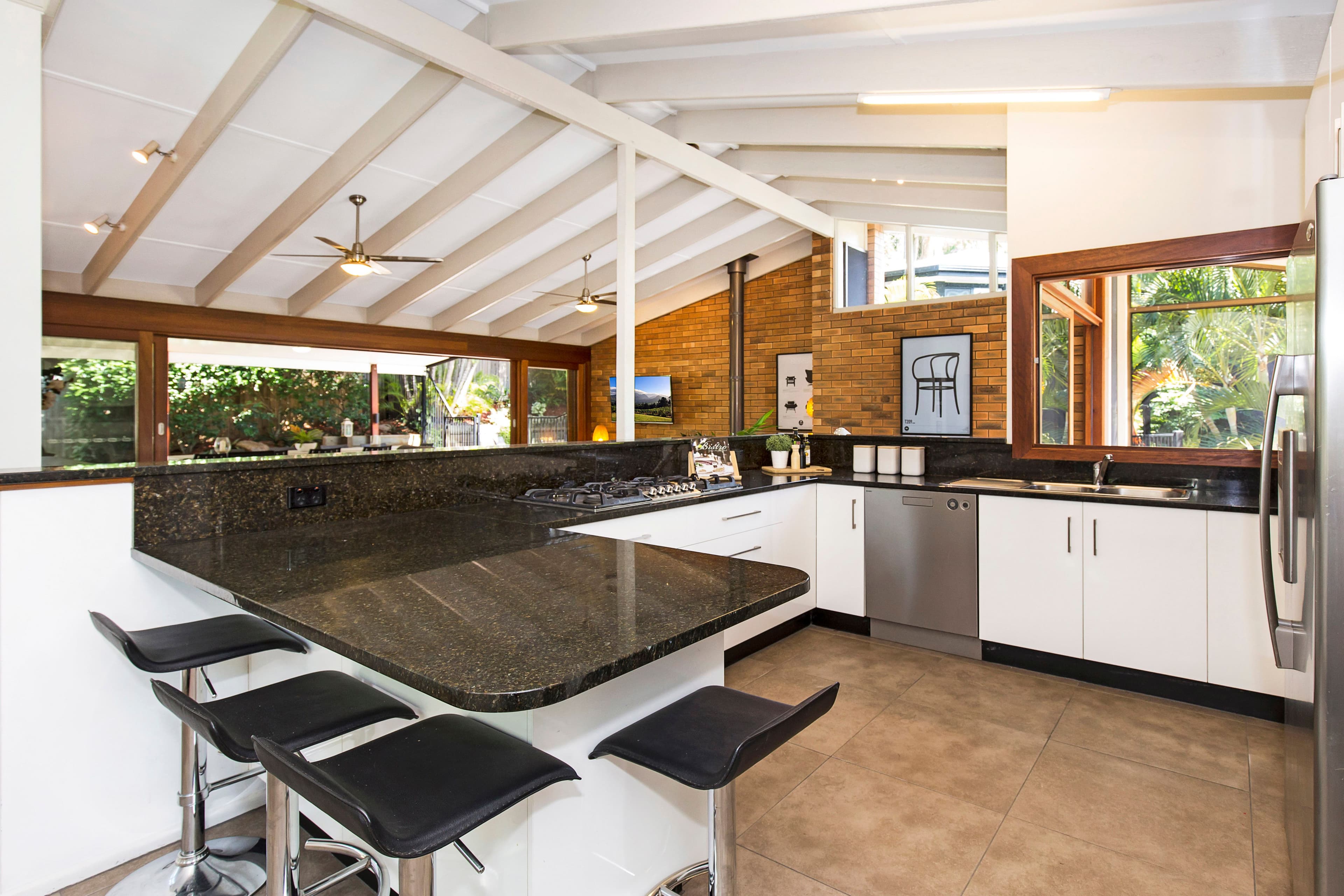 4 Yonga Street, Balmoral QLD 4171, Balmoral - Thumbnail 4