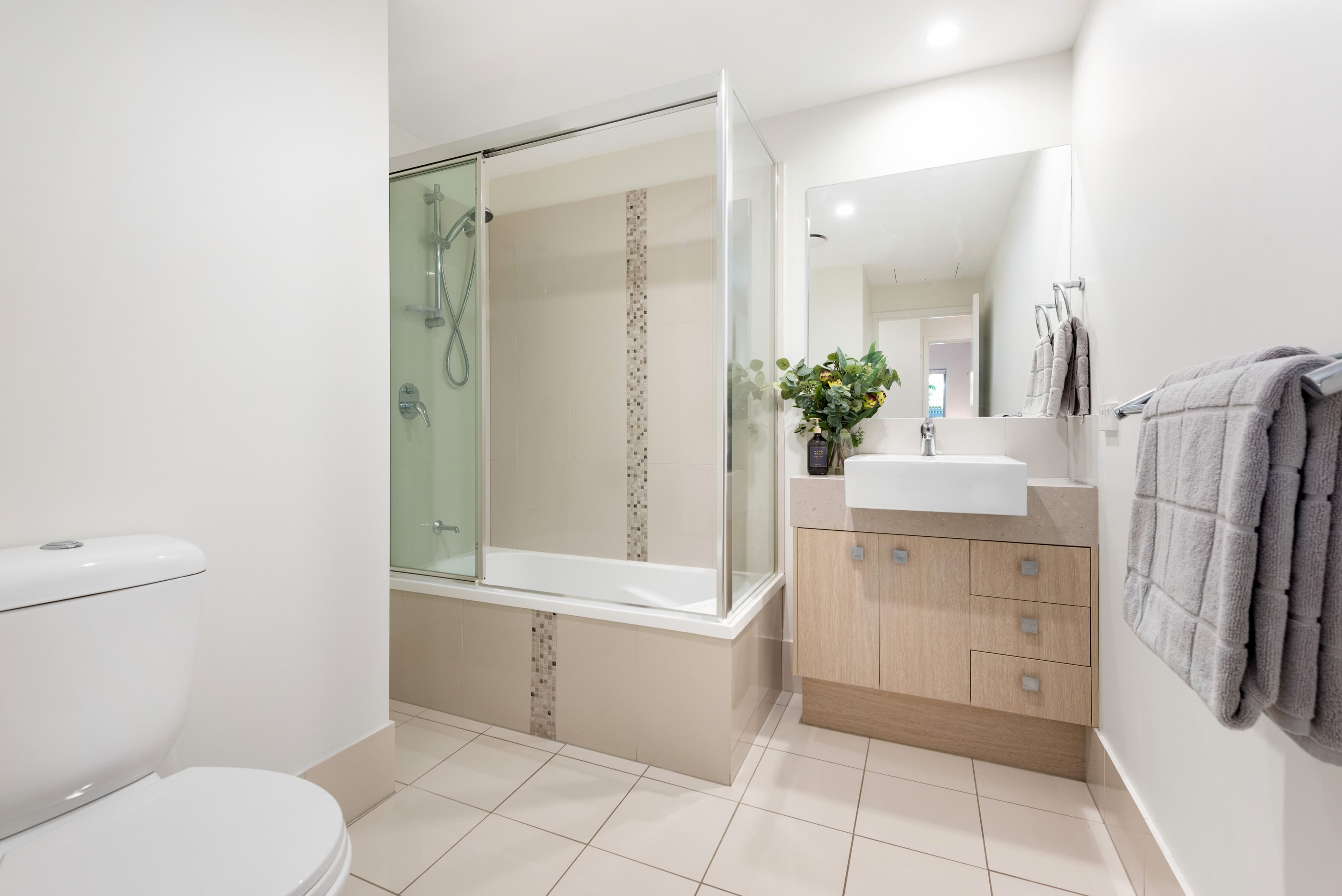 53-55 Pembroke Street, Carina QLD 4152, Carina - Thumbnail 7