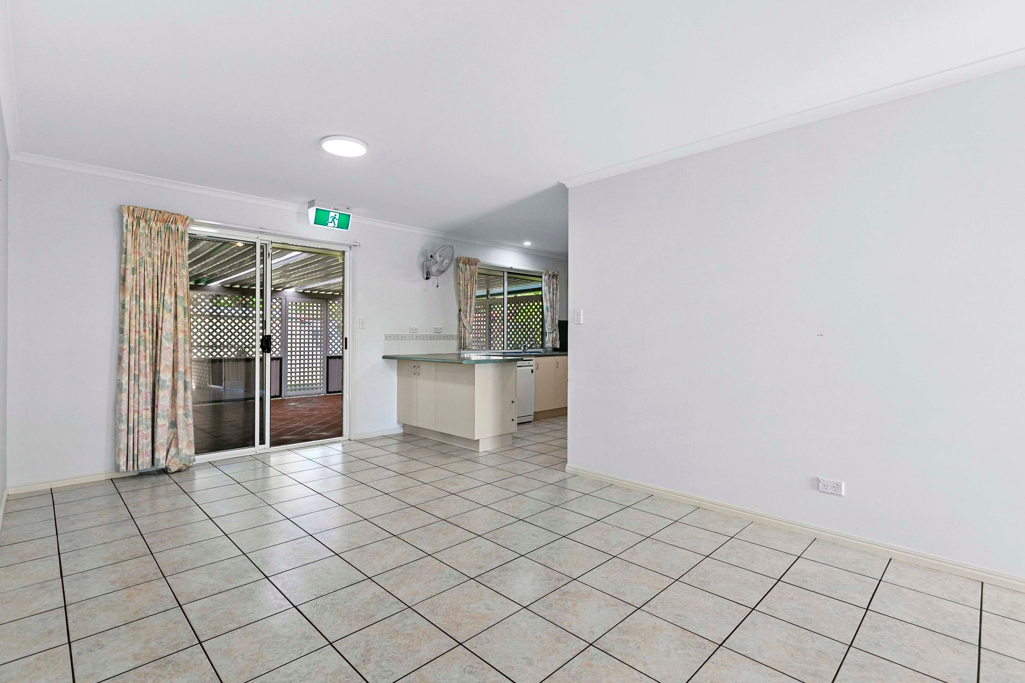 21 Lester Crescent, Torquay QLD 4655, Torquay - Thumbnail 8