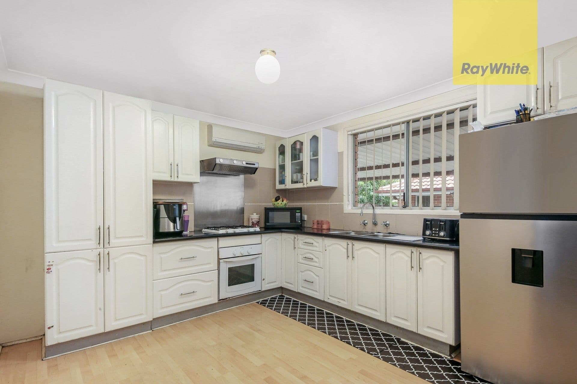 27 Shawnee Street, Greenfield Park NSW 2176, Greenfield Park - Thumbnail 4