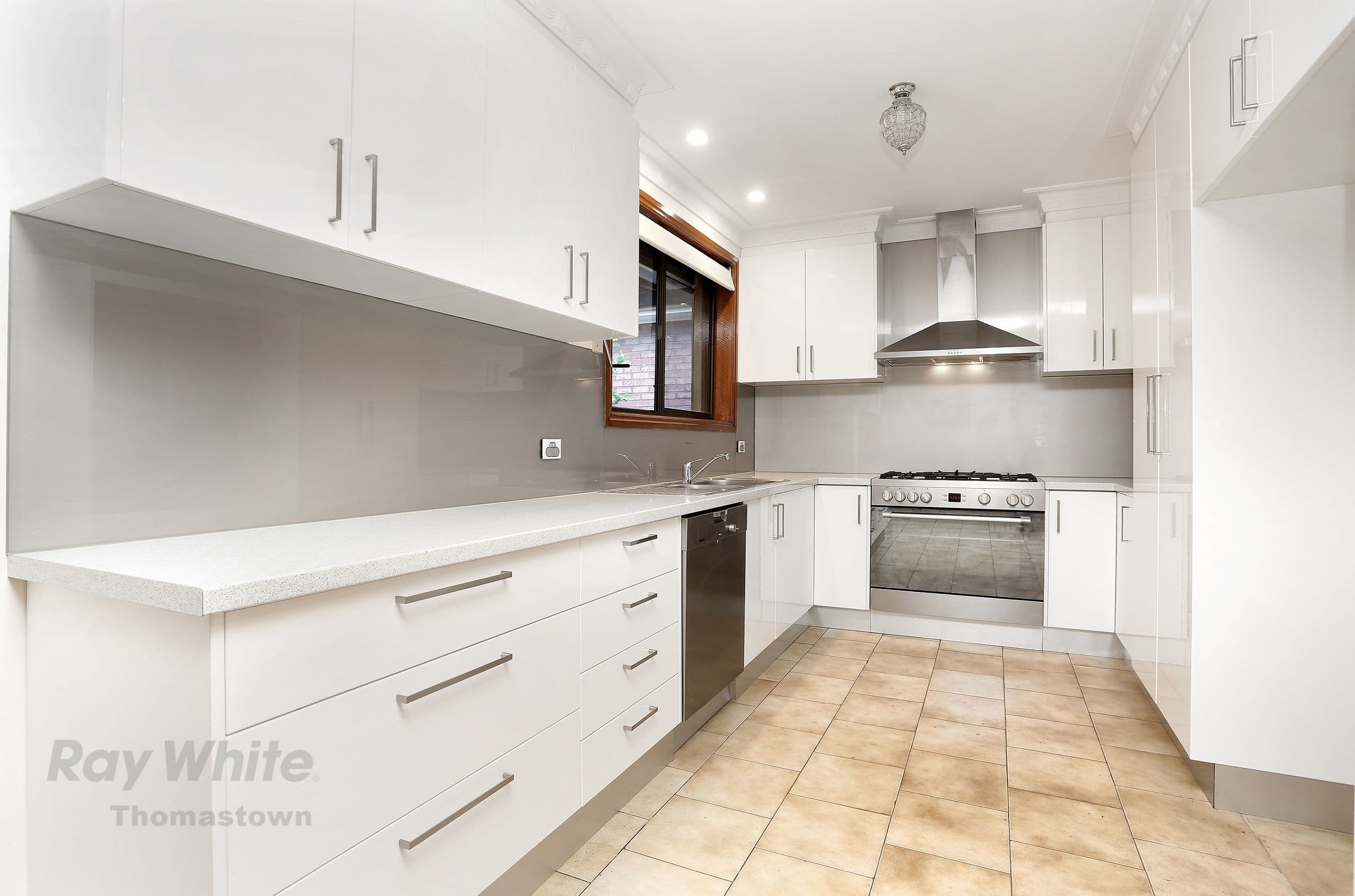 132 Barry Road, Lalor VIC 3075, Lalor - Thumbnail 2