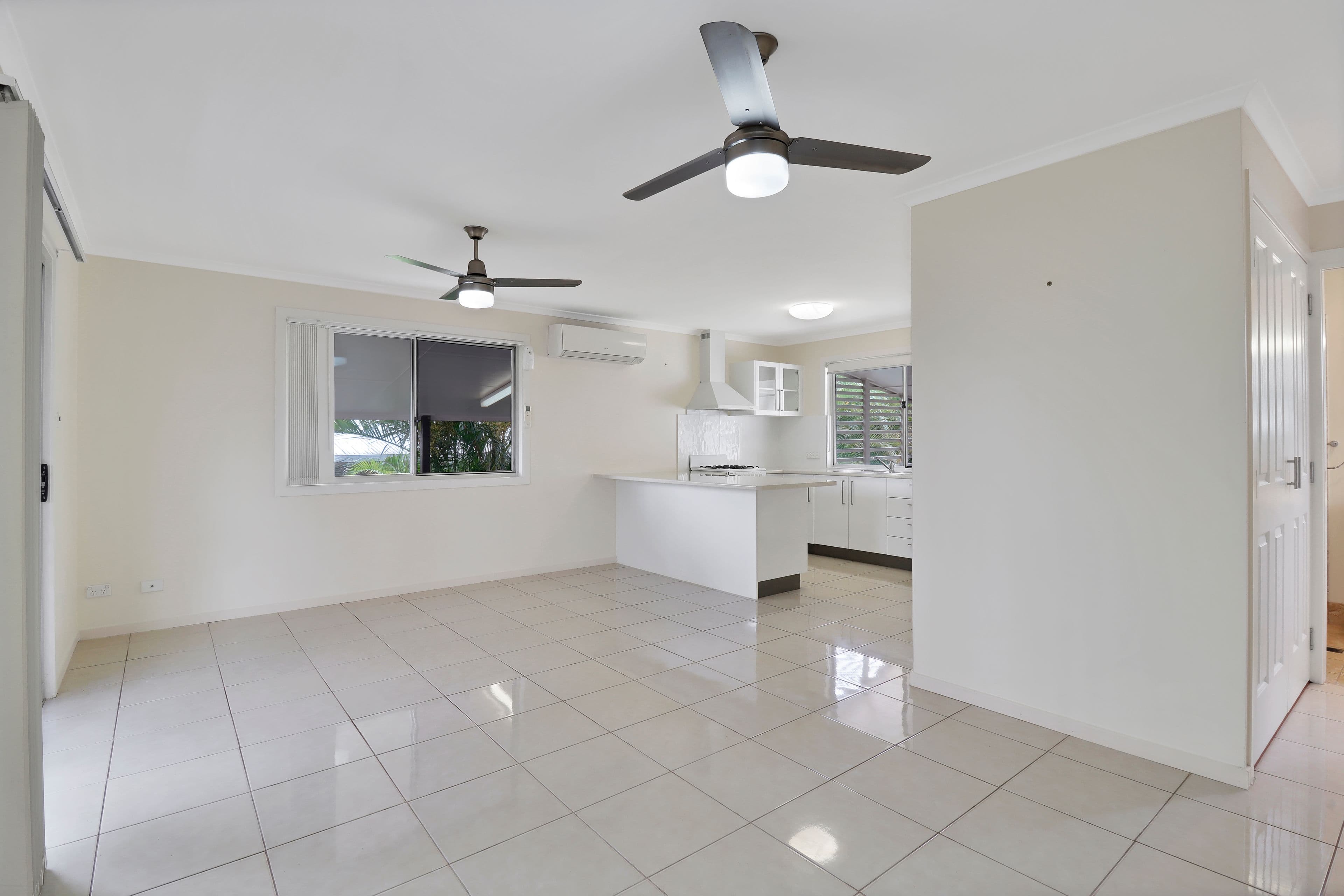 23 Wolfe Street, River Heads QLD 4655, River Heads - Thumbnail 2