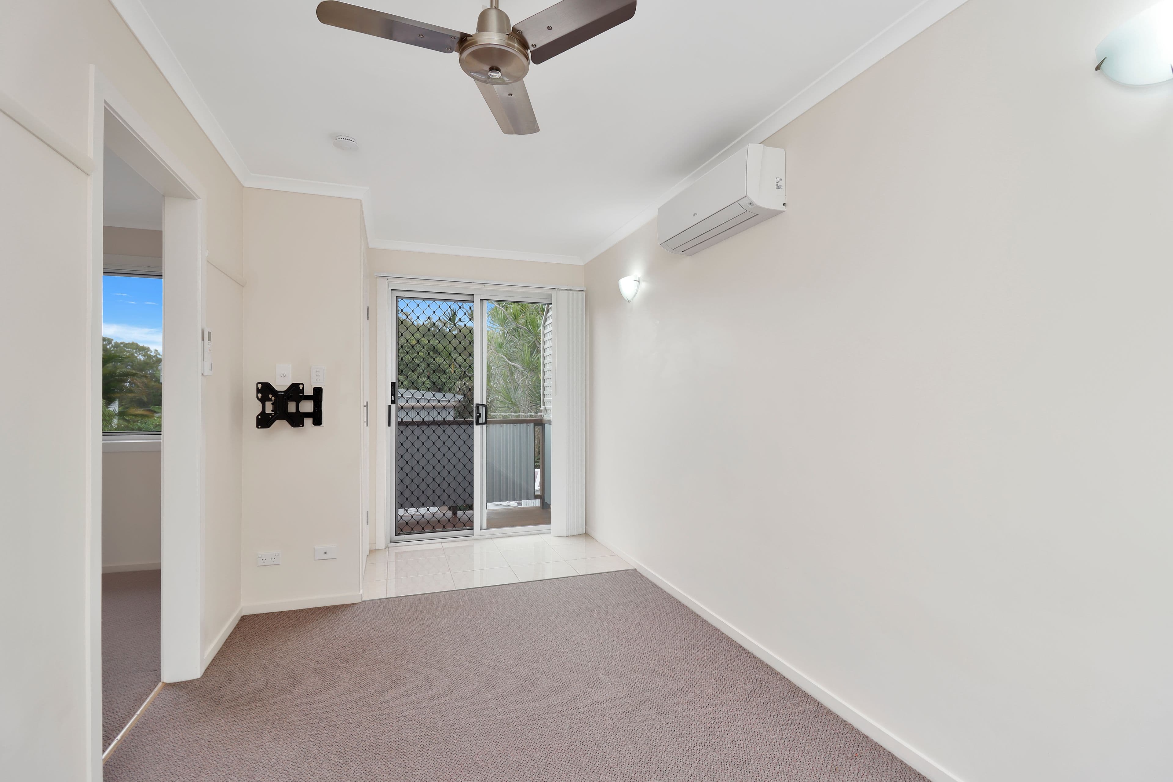 23 Wolfe Street, River Heads QLD 4655, River Heads - Thumbnail 5