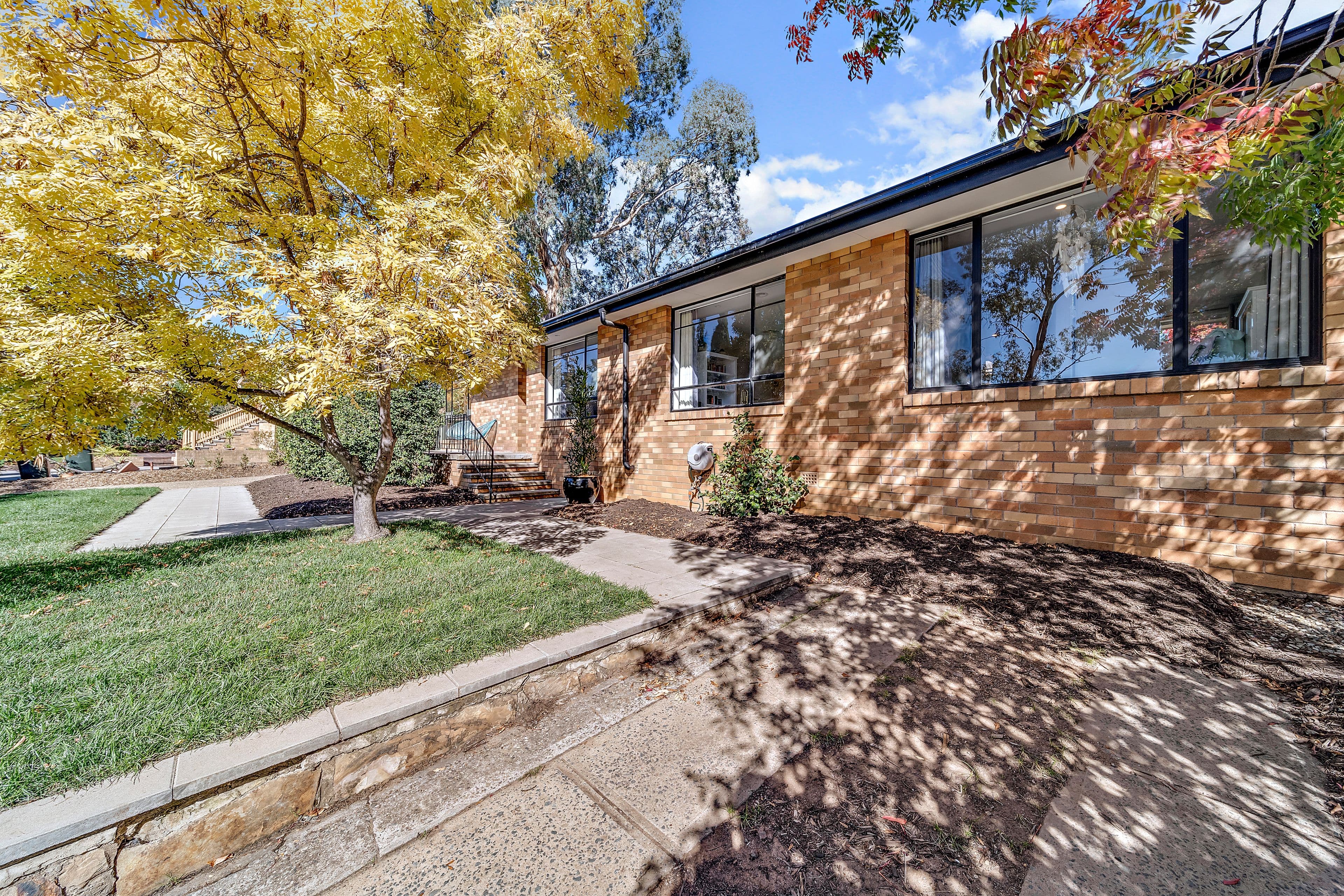 47 Dennis Street, Garran ACT 2605, Garran - Image 1