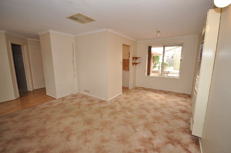 6 Cherrytree Crescent, BLAKEVIEW SA 5114, Blakeview - Thumbnail 4