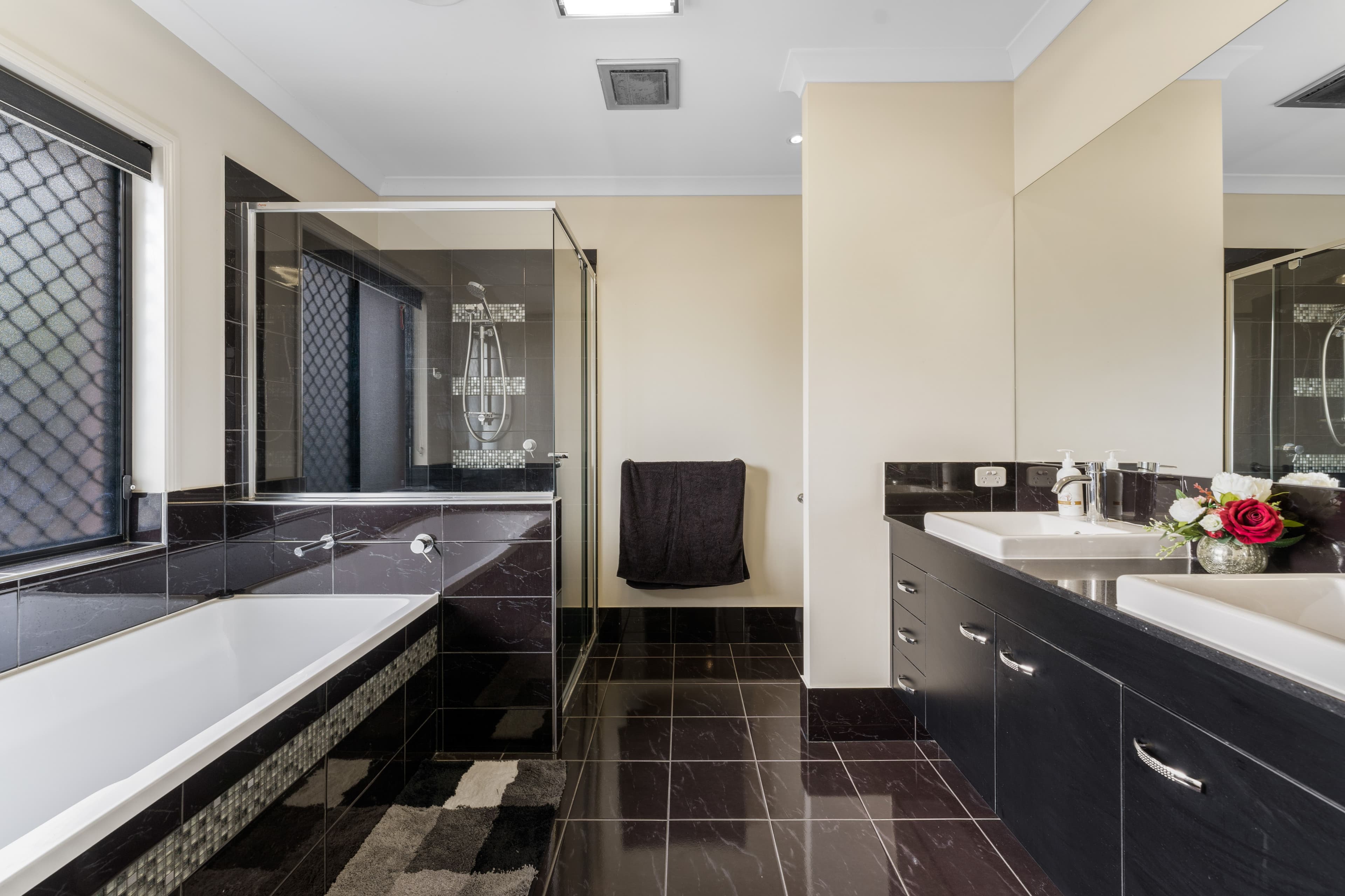 3 Gillies Court, North Lakes - Thumbnail 7