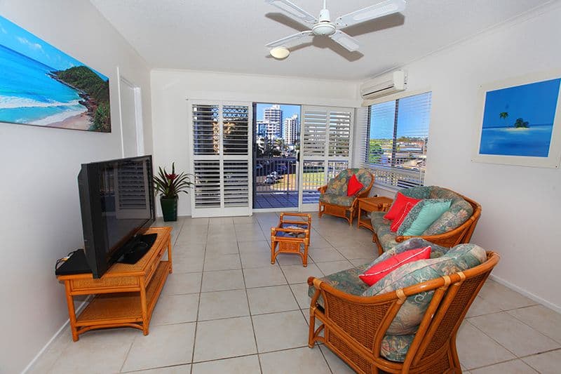 12 Memorial Avenue, MAROOCHYDORE QLD 4558, Maroochydore - Thumbnail 2