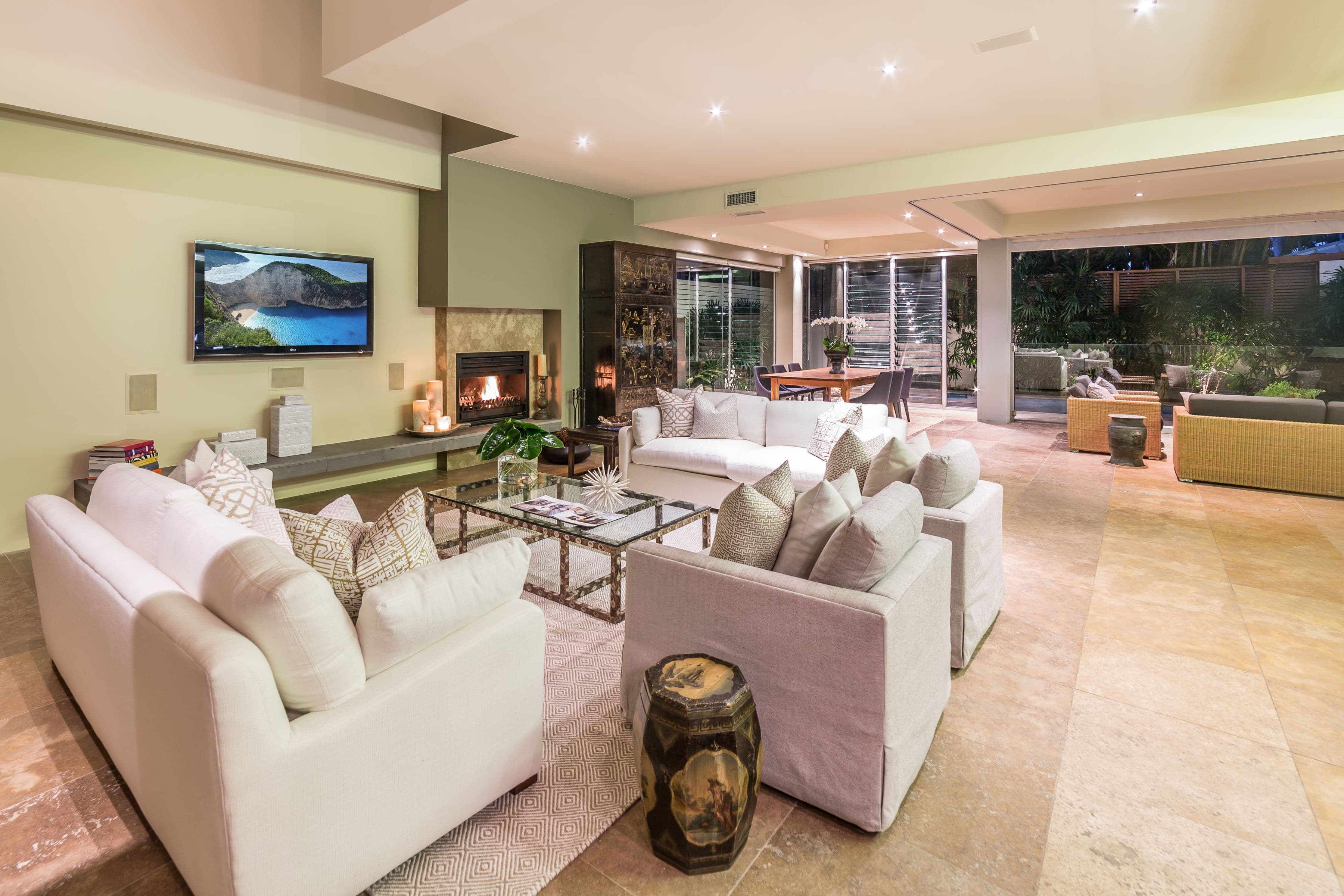 57 Woodroffe Avenue, Main Beach QLD 4217, Main Beach - Thumbnail 6