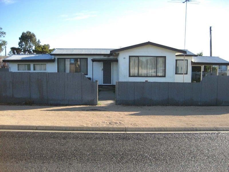 13 Manwurta Street, PORT CLINTON SA 5570, Clinton - Image 1