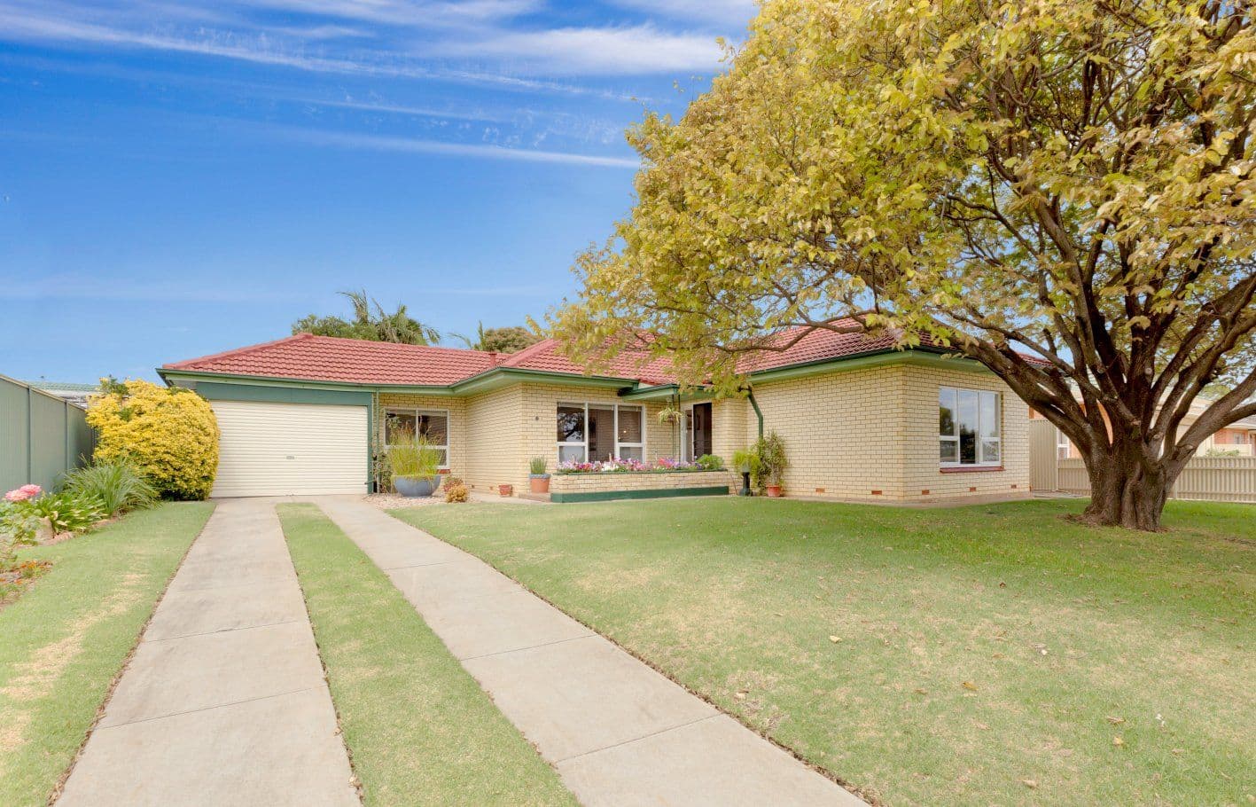 10 Graham Avenue, Hackham SA 5163, Hackham - Image 1