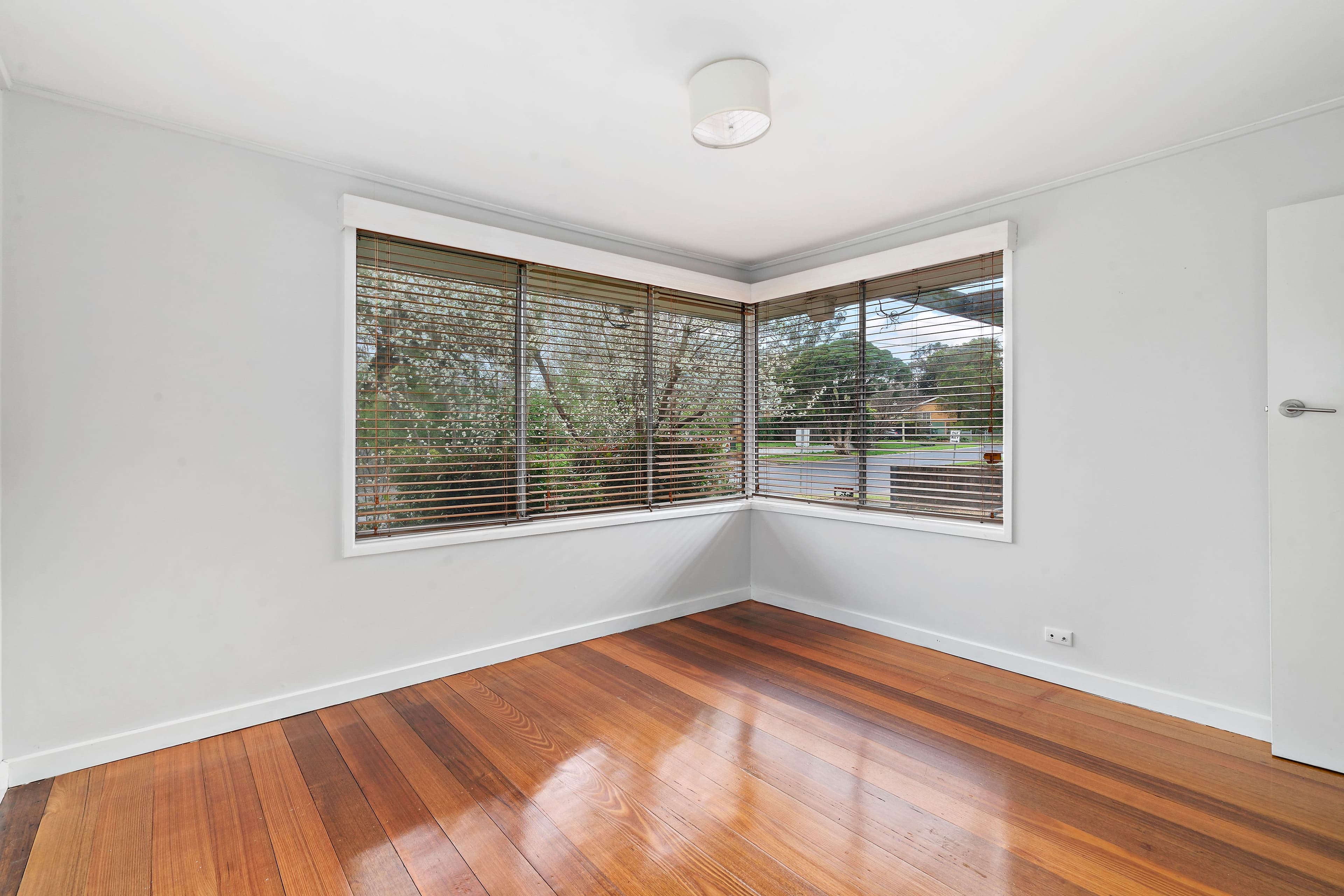 19 Frallon Crescent, Frankston VIC 3199, Frankston - Thumbnail 4