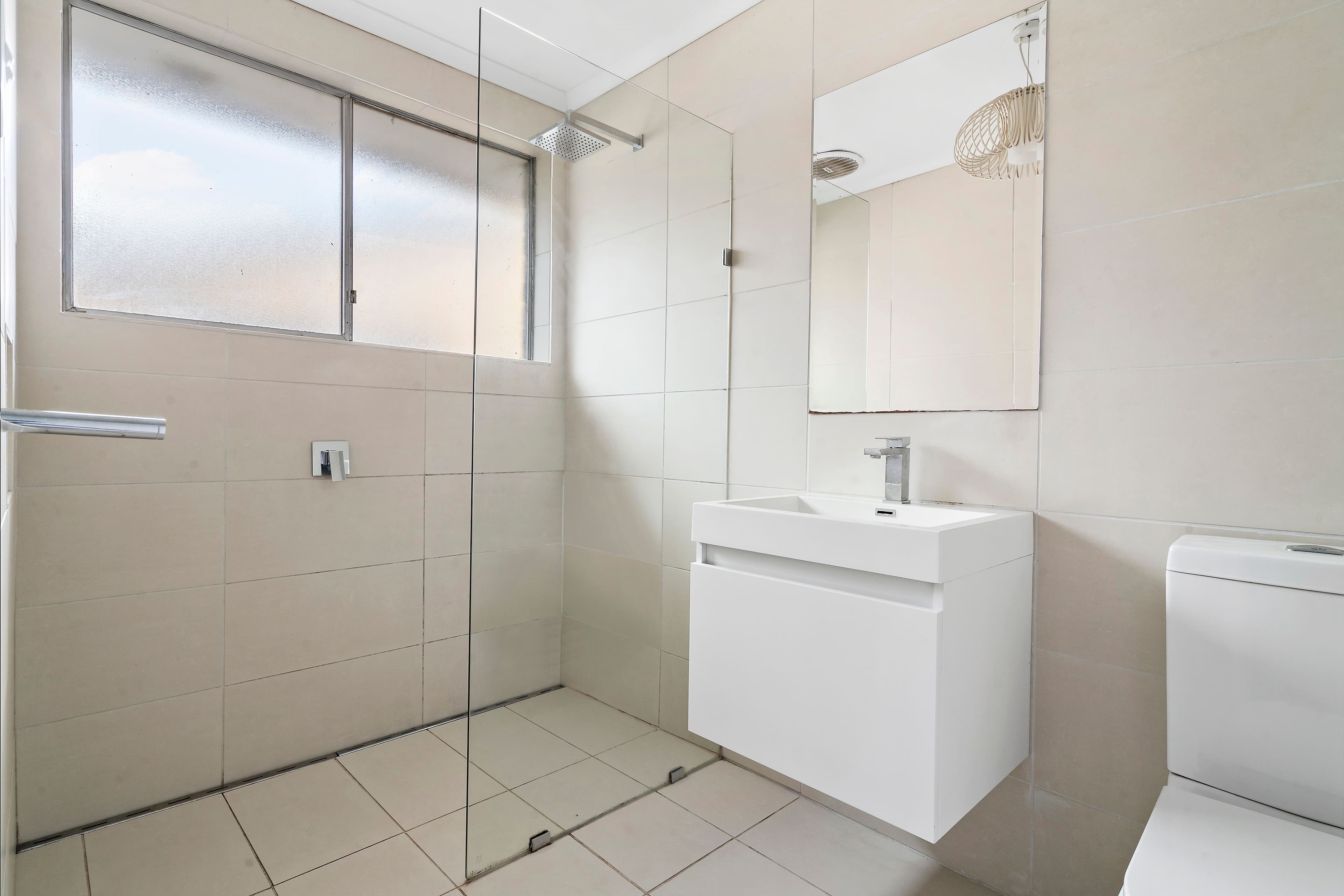 19 Frallon Crescent, Frankston VIC 3199, Frankston - Thumbnail 5