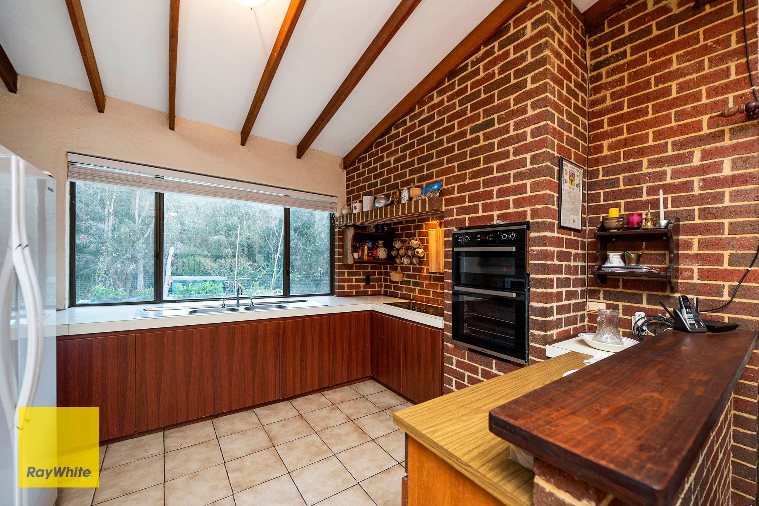 55 Coolinga Road, Lesmurdie WA 6076, Lesmurdie - Thumbnail 7