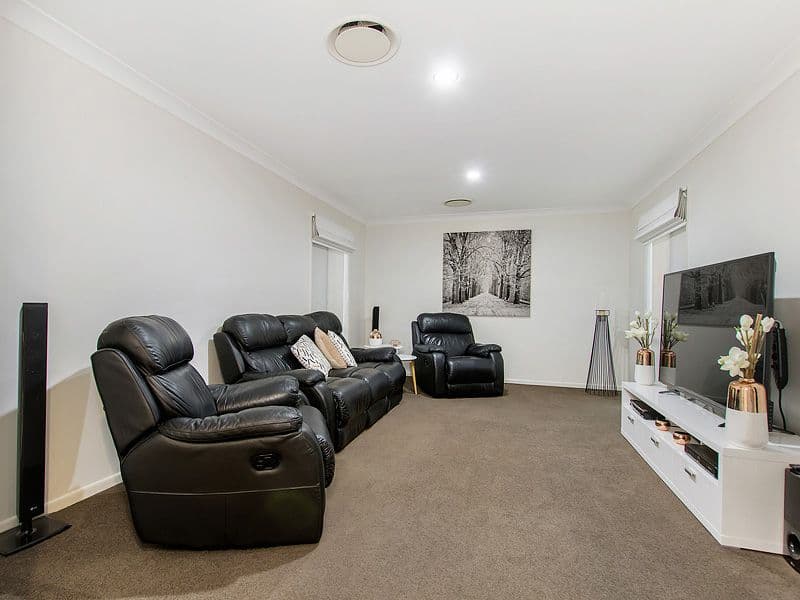 53 Regatta Avenue, Oxenford QLD 4210, Oxenford - Thumbnail 7