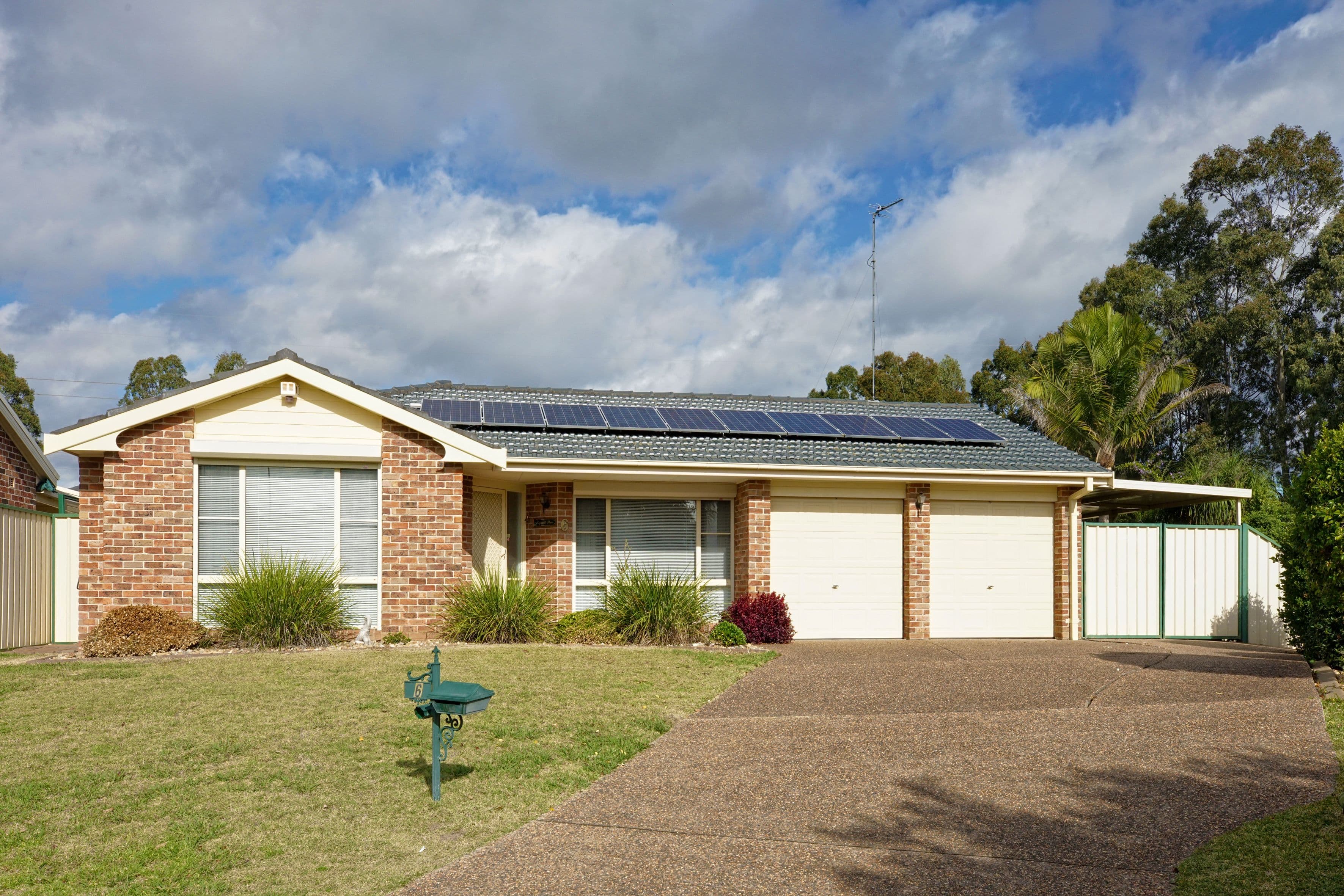 6 Kurpun Place, Glenmore Park - Image 1