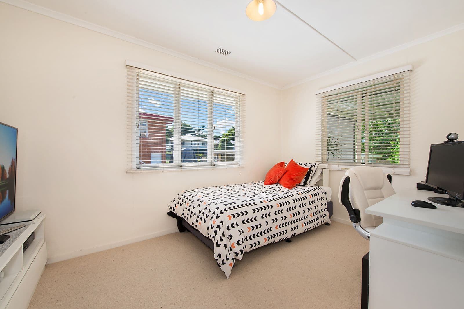 18 Exmoor Street, Upper Mount Gravatt QLD 4122, Upper Mount Gravatt - Thumbnail 7