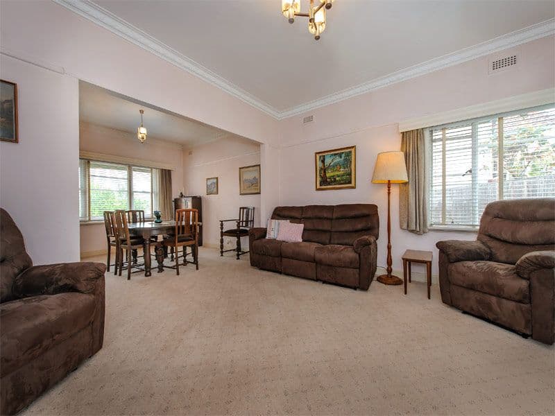 91 Nelson Road, BOX HILL NORTH VIC 3129, Box Hill North - Thumbnail 2