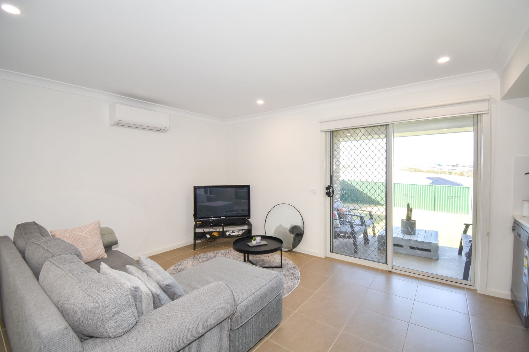 14 & 14A Wallace Way, KELSO NSW 2795, Kelso - Thumbnail 4