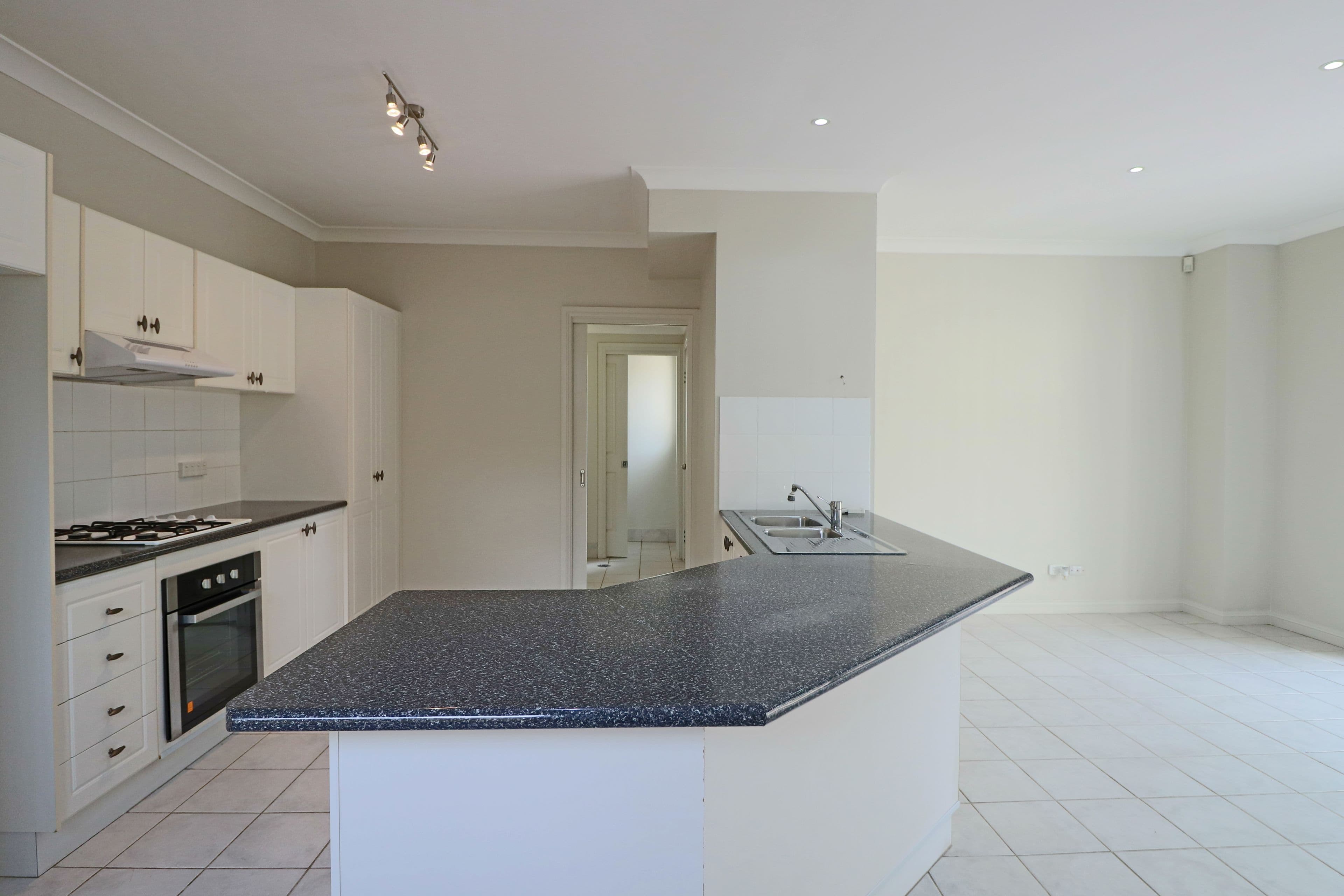 30 Marconi Road, Bossley Park NSW 2176, Bossley Park - Thumbnail 4