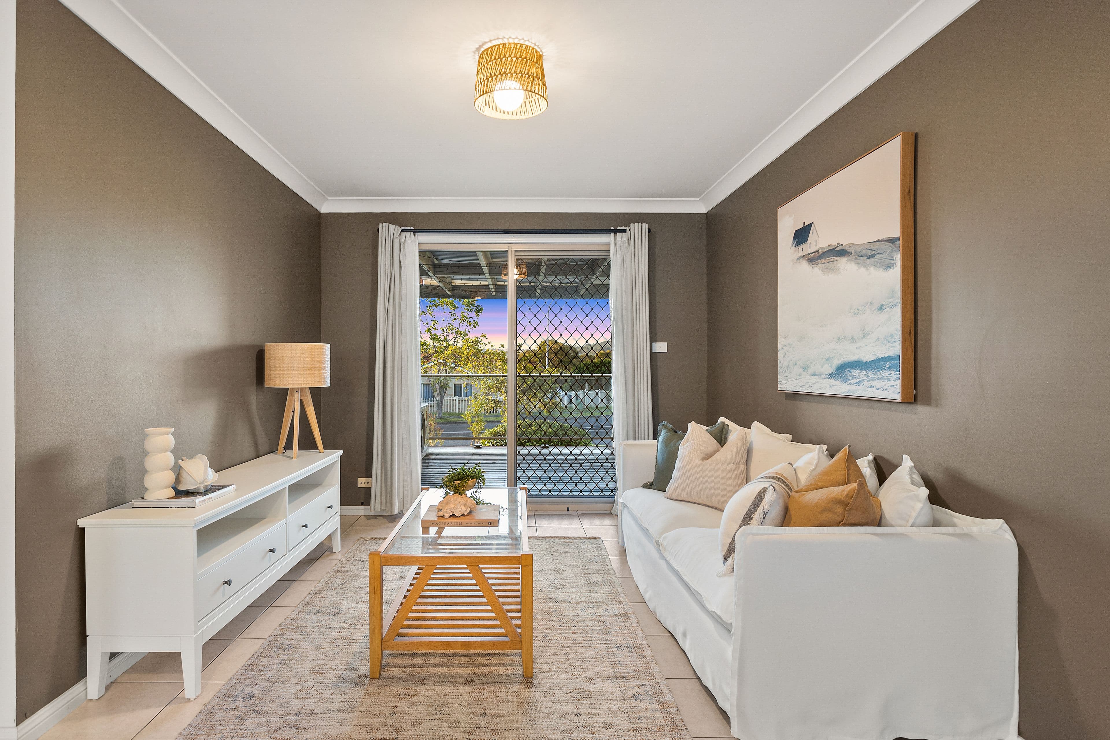 1 Eucumbene Avenue, Flinders NSW 2529, Flinders - Thumbnail 4
