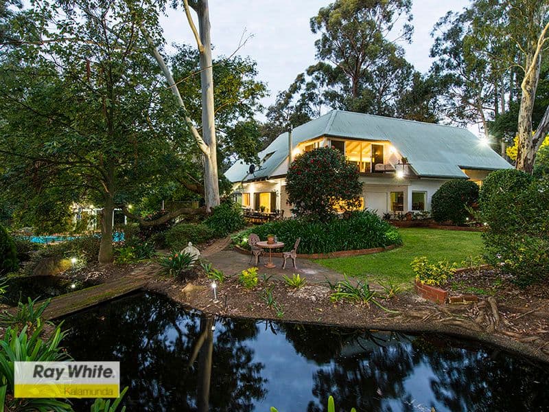 35 Barbigal Place, Lesmurdie WA 6076, Lesmurdie - Image 1